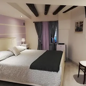 Palazzo Sant'elia Gasthof Caltagirone