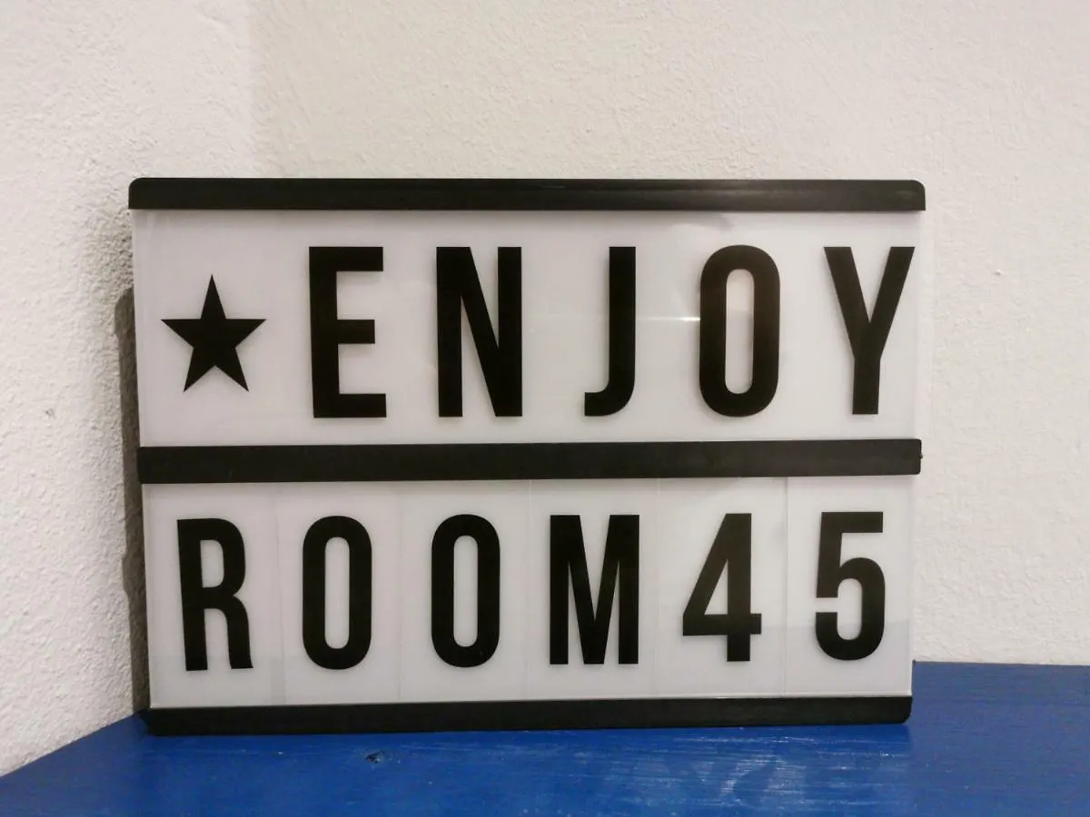 Room 45 Florenz